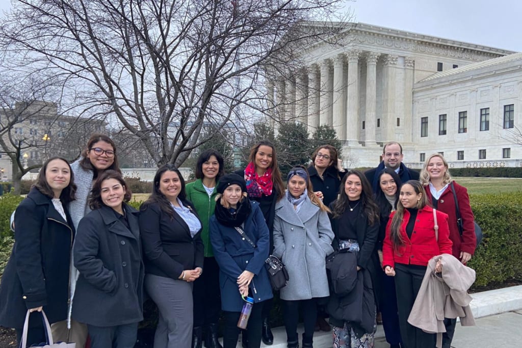 Students enjoy a career-focused spring break in the nation’s capital ...