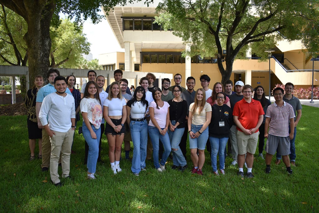 Underrepresented math students get early access to research at FIU