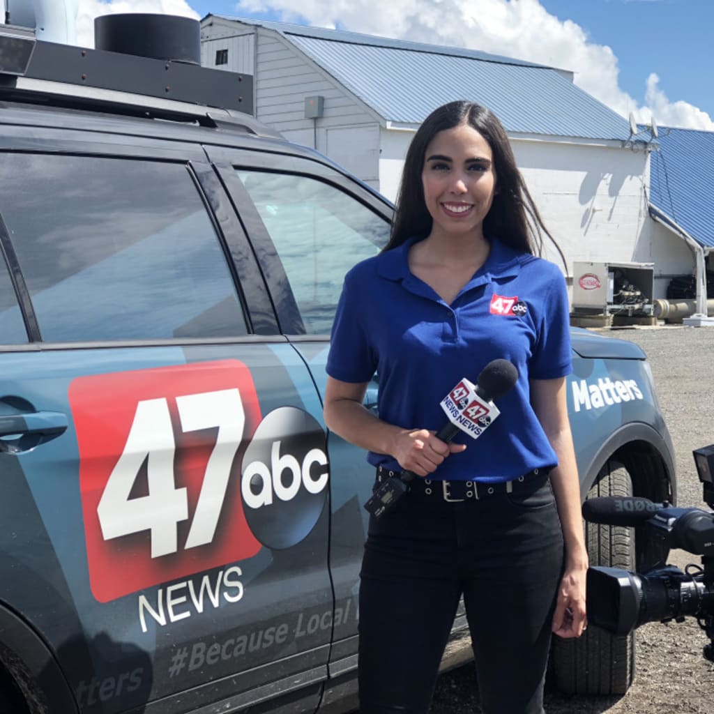 Got my first job! Working as a bilingual reporter in Maryland FIU