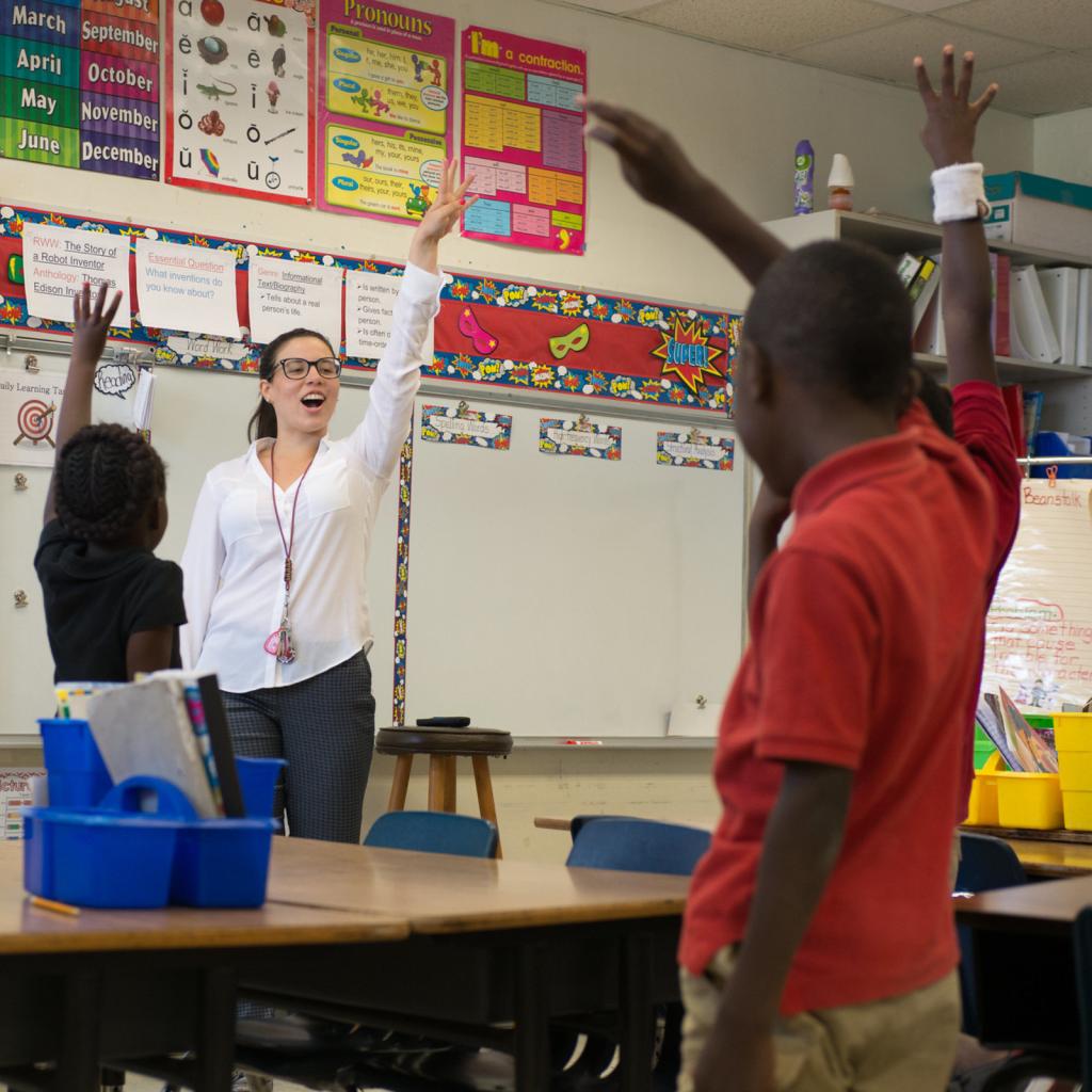 Teacher Prep Program To Support English Learners In Public School System Fiu News Florida 1230