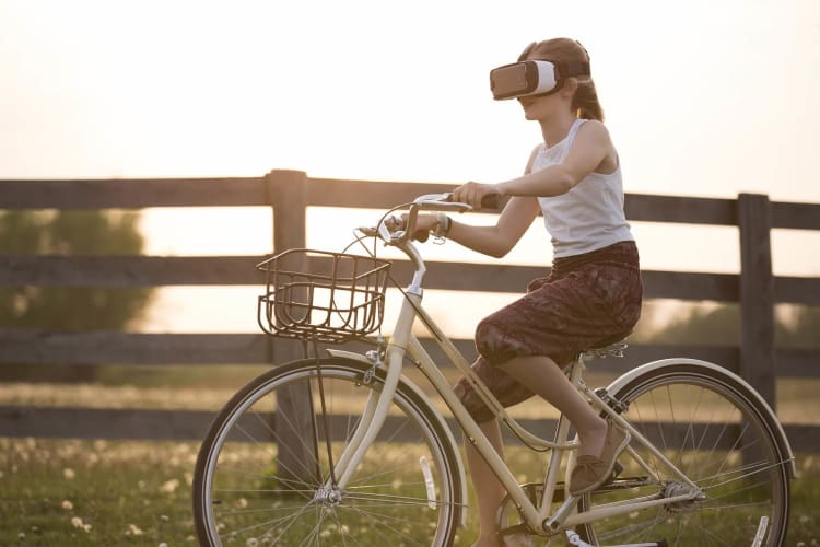 The Parent’s Introductory Guide to Understanding Augmented & Virtual Reality