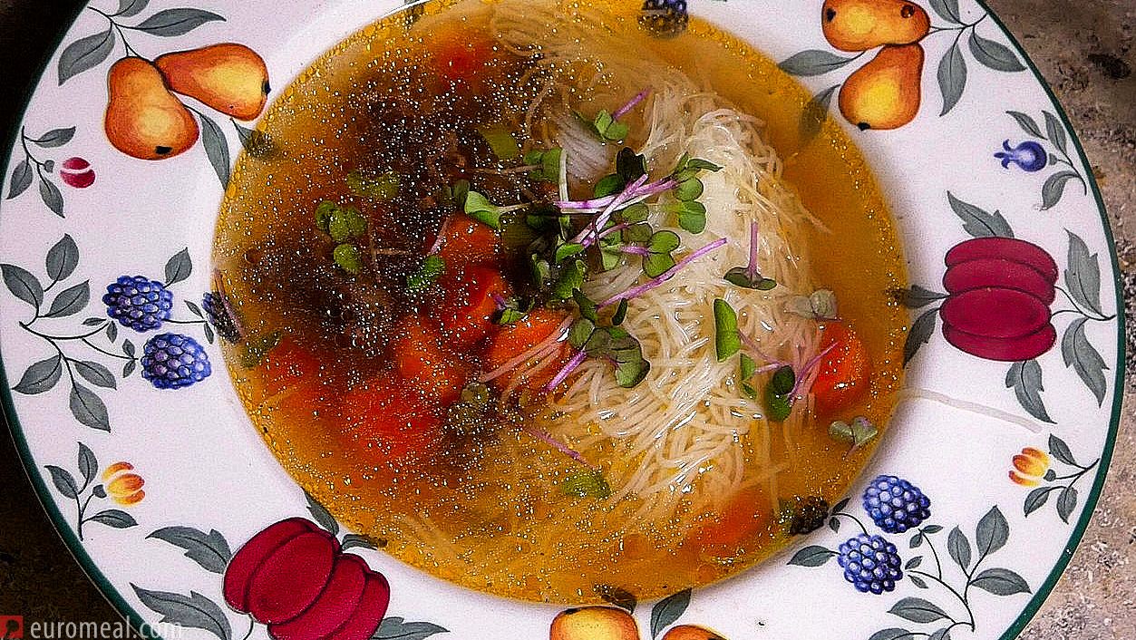 Altwiener Ochsenschleppsuppe