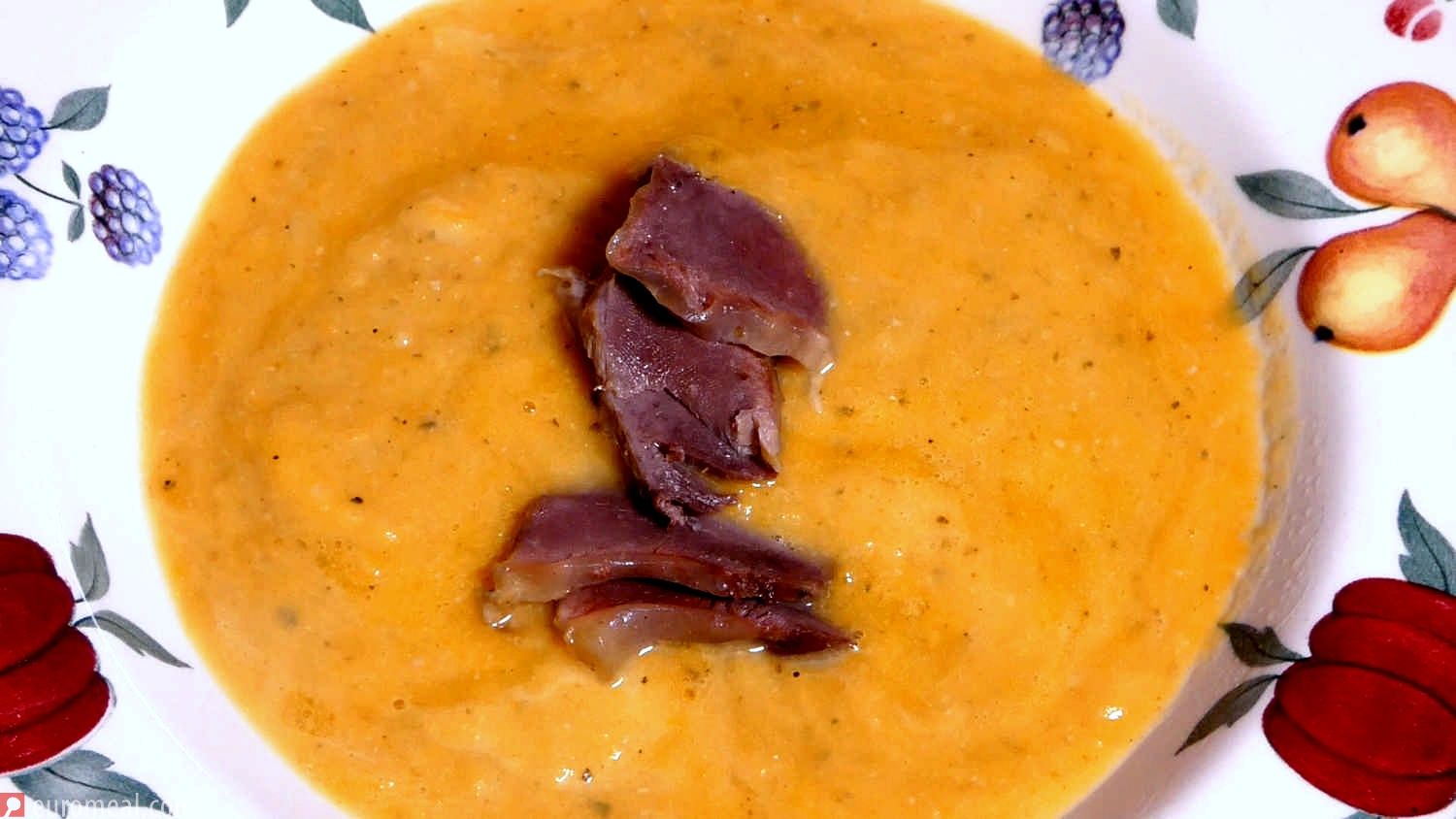 Gebundene Ganslsuppe