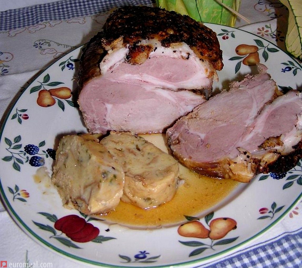 Schweinekrustenbraten aus dem Backofen - euromeal.com