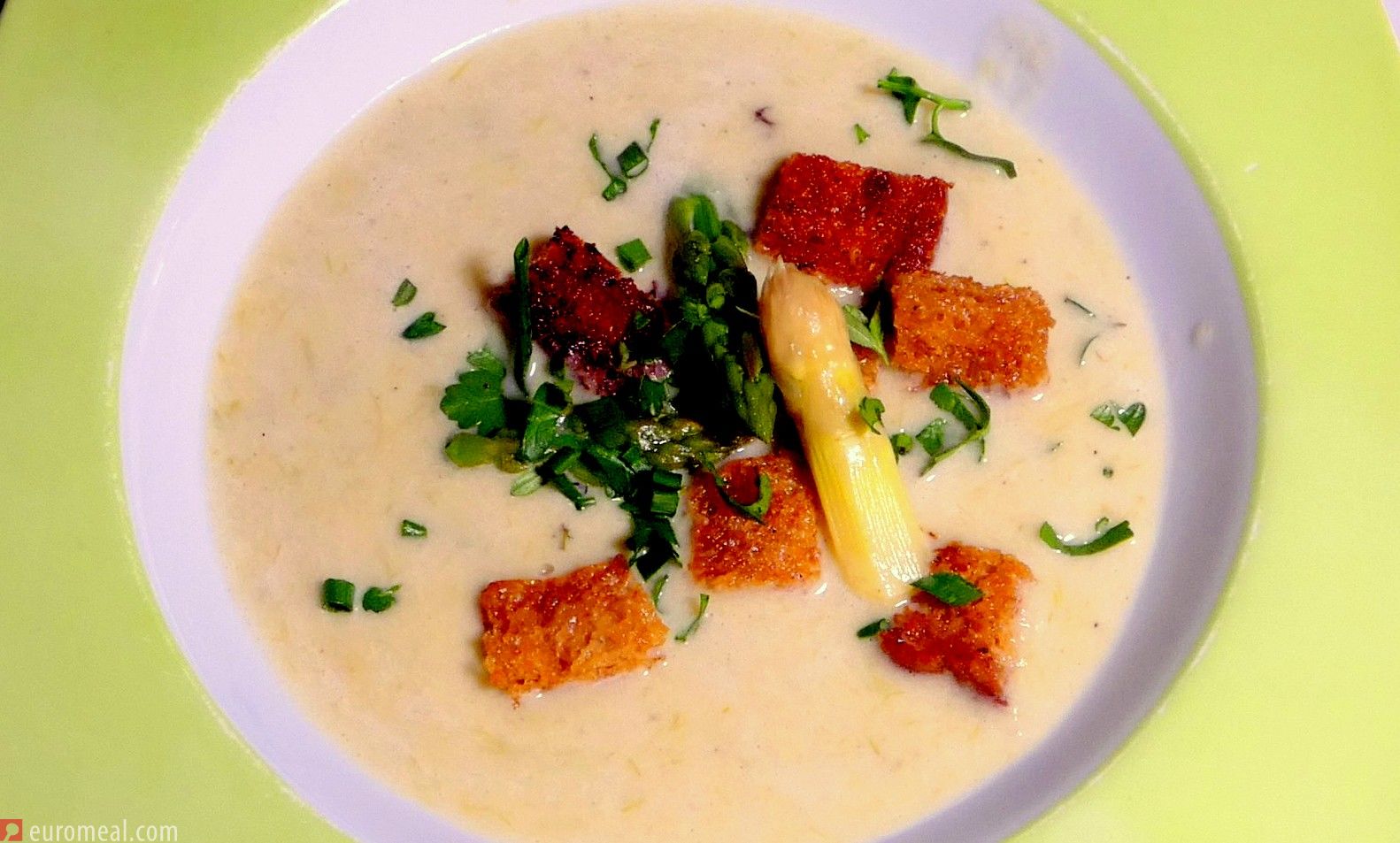 Spargelcremesuppe