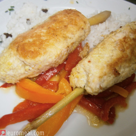 Zitronengrasspieße mit Hühnerfleisch