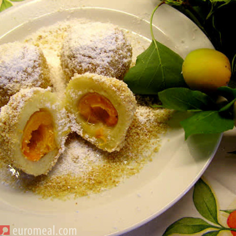 Marillenknödel