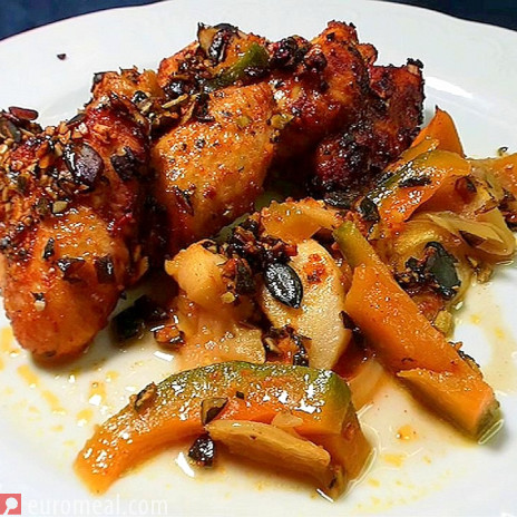 Chicken wings mit Kürbiskernen,