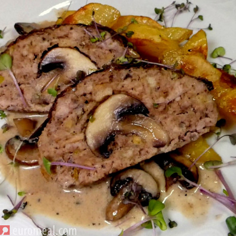 Faschierter Braten mit Champignons