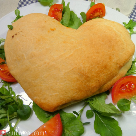 Herz Calzone