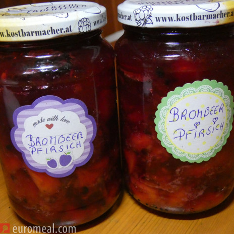 Pfirsich-Brombeermarmelade