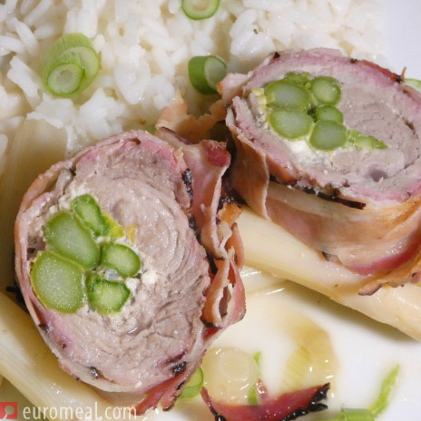 Schweinefilet im Speckmantel mit Spargel