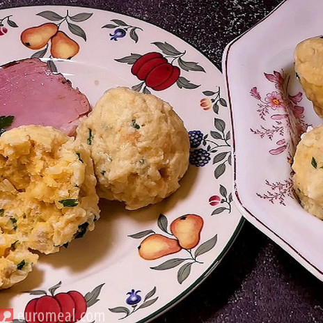 Semmelknödel wie bei der Oma