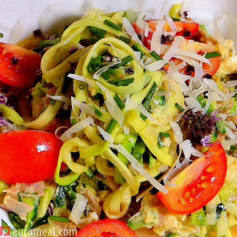 Zucchinispaghetti carbonara