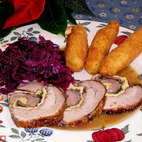Gefüllter Putenrollbraten