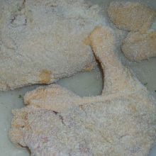 mit Bröseln panieren