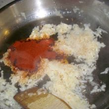 Zwiebel anrösten