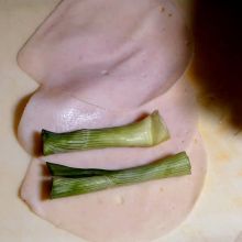 Schinken mit Jungzwiebeln