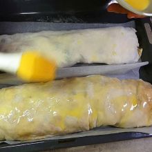 Apfelstrudel backen