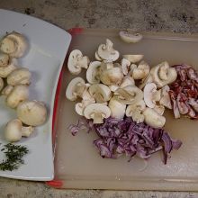 Champignons schneiden