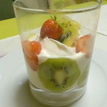 Erdbeer Kiwi Joghurt