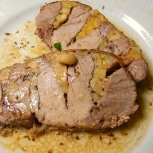 Fächerbraten mit Semmelfüllung
