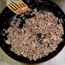 Fleisch anbraten