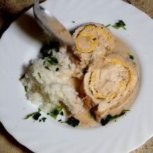 Hühnerroulade mit Eifüllung