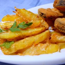 Eräpfelsticks mit Parmesan im Ofen gebacken