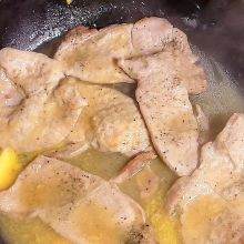Mit Butter aufmontieren