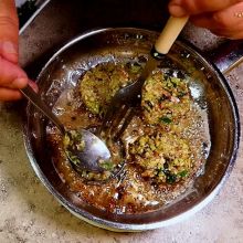 Pilzlaibchen braten