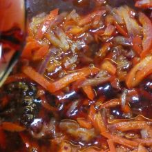mit Rotwein ablöschen