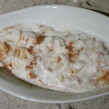 Joghurt mit Apfelwürfeln