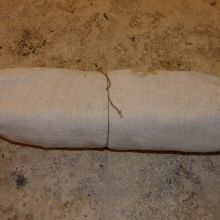 Rolle mit Küchengarn binden