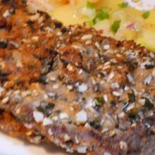 Hirschschnitzel in Kürbiskernmantel