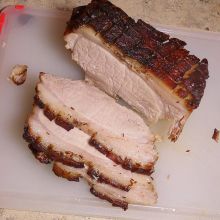 Braten aufschneiden