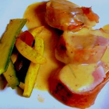 Schweinefilet im Schinkenmantel mit Senfsauce