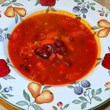 Serbische Bohnensuppe
