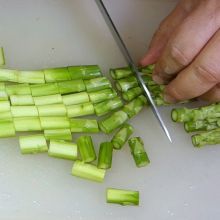 cut asparagus