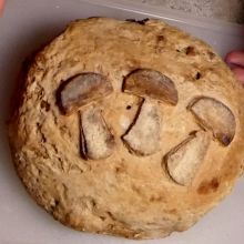 Dinkel - Roggen Sauerteigbrot mit Steinpilzen