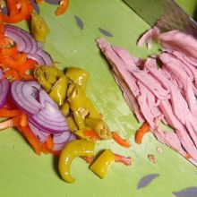 Wurst schneiden