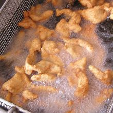 Hühnerstreifen frittieren