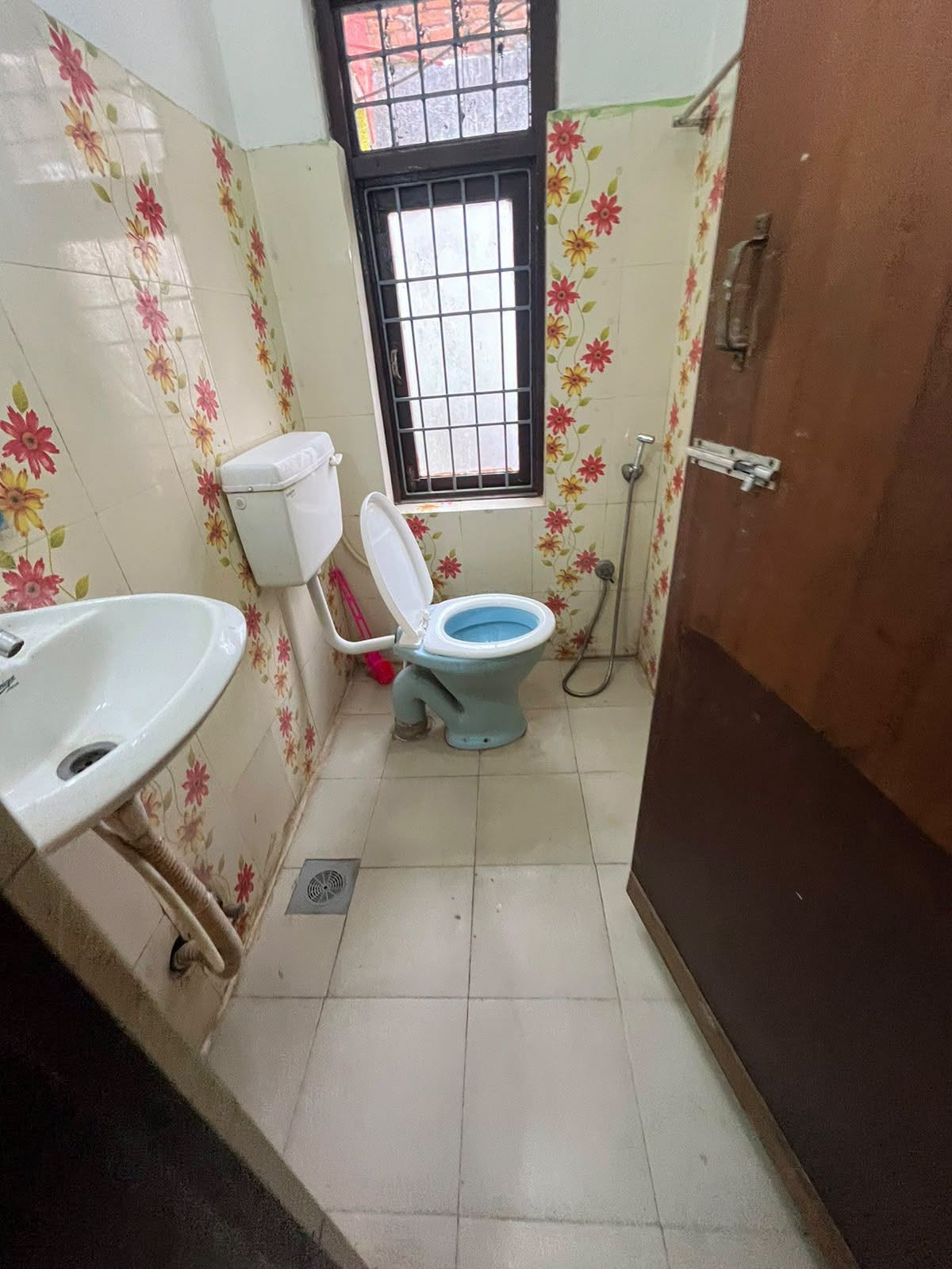Spacious 2BHK Family Flat in Baluwatar (Near Russian Embassy) interior