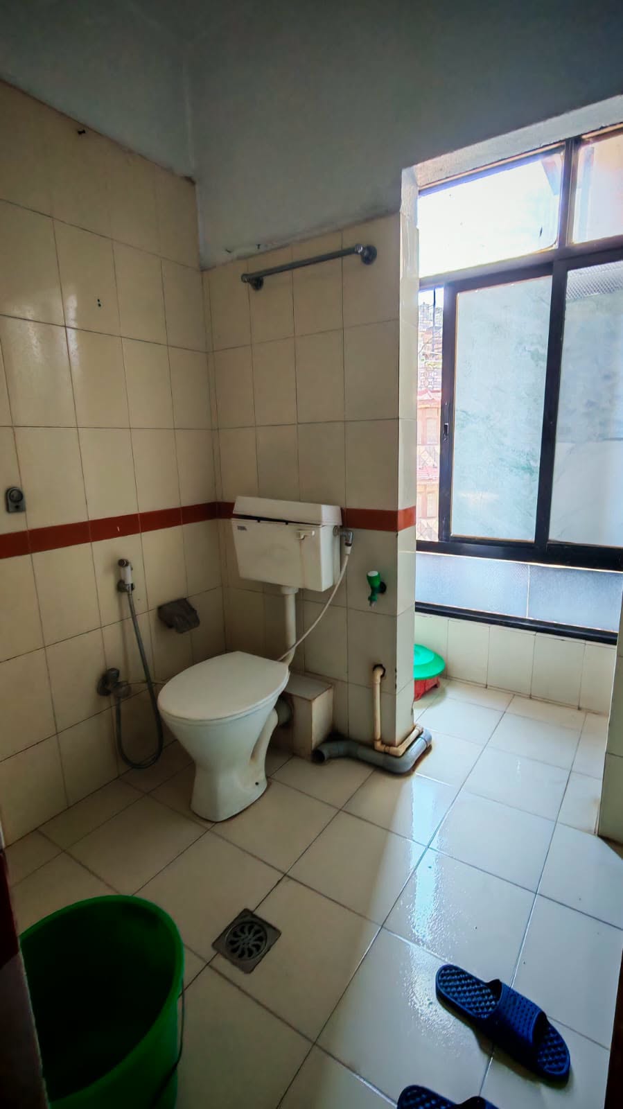 Spacious 2BHK Family Flat in Baluwatar (Near Russian Embassy) detail