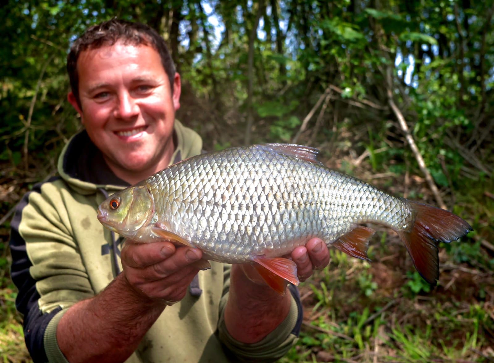 Raise your fishing game anywhere with Catch. Elevate your fishing ...