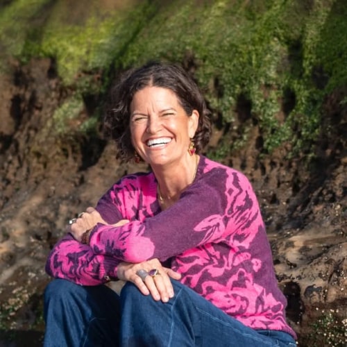 Dr. Mindy Pelz