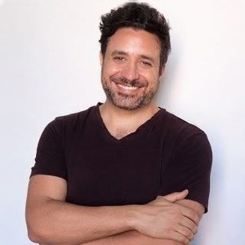 Luca Lampariello