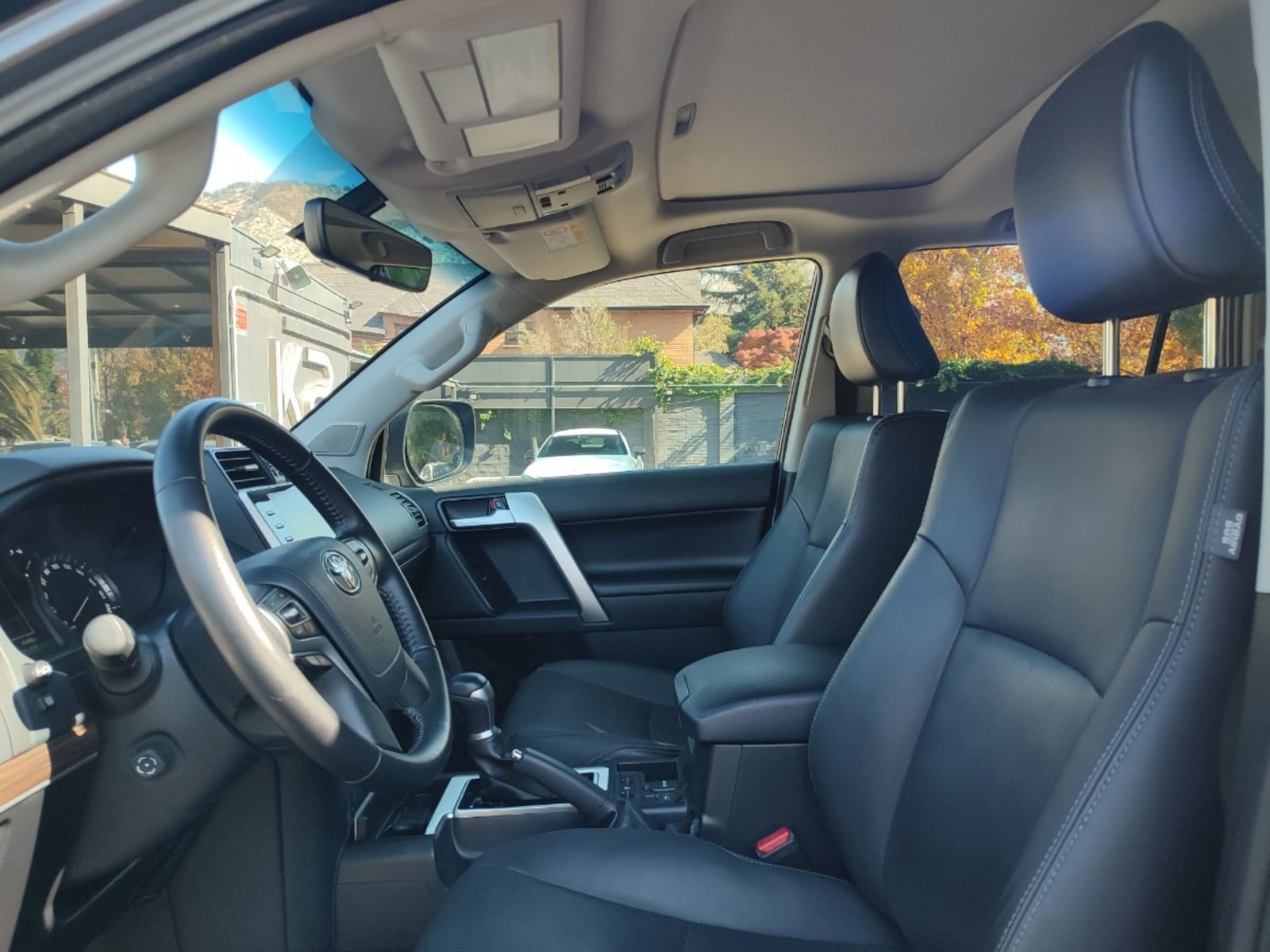 TOYOTA LAND CRUISER PRADO VX 5P 4WD 4.0 2023 - Imagen 11 de 17