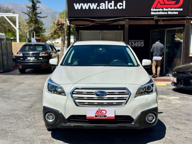 Subaru Outback 2.0 AWD 2018 - Imagen 1 de 7
