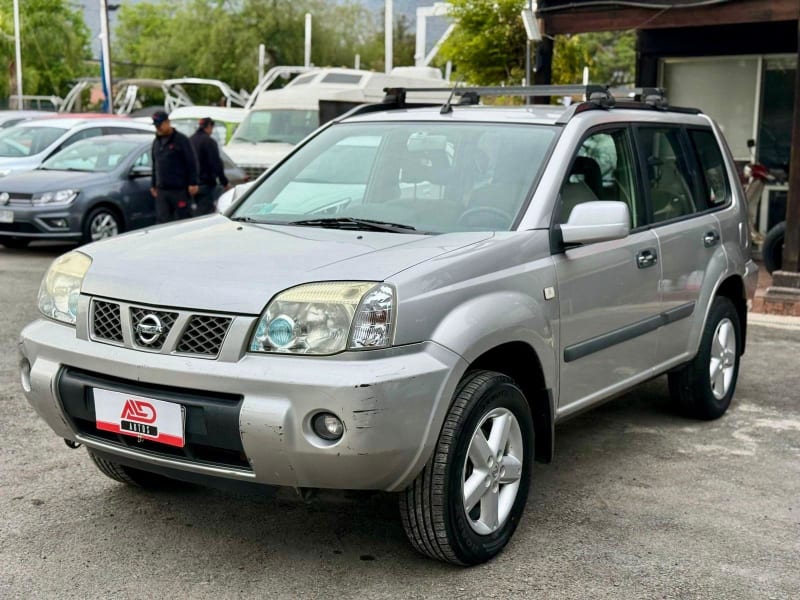 Nissan X-Trail 2.5 MT 4X4 2011 - Imagen 1 de 8